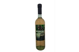 Вино виноградное натуральное полусладкое белое Медвежья сила 10.0% 0.75 л.