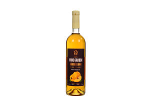 Айвовое белое сладкое вино WINE GARDEN 13.5% 0.75л