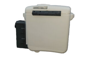Аккумуляторный холодильный бокс Hikoki UL18DAX4