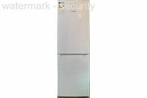 Холодильник двухкамерный BOSCH KGN33NW21U.
