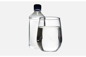 Вода горная питьевая минеральная без газа Hydrolife Eco 1.5л