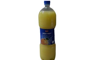 Газированный пастеризованный напиток со вкусом апельсина "Lucky Fruit" 1.5л