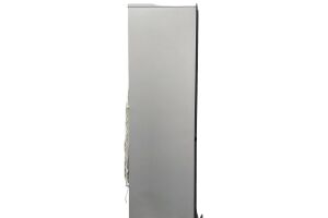 Двухкамерный холодильник с нижней морозильной камерой Бирюса C860NF